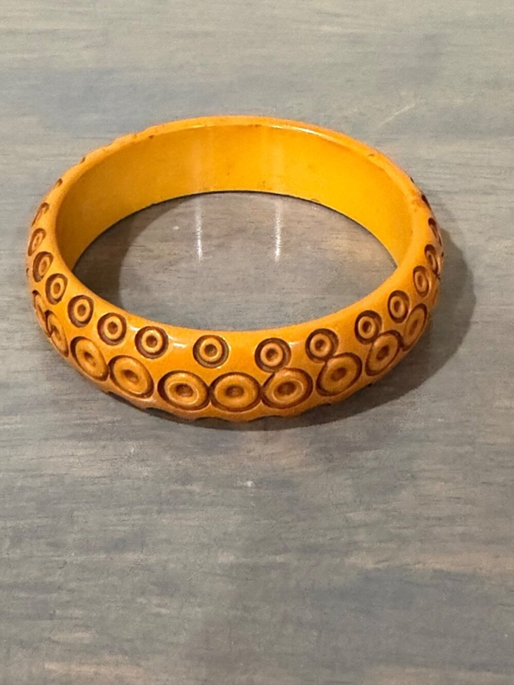 Vintage Carved Butterscotch Bakelite Bracelet Bangle Tested